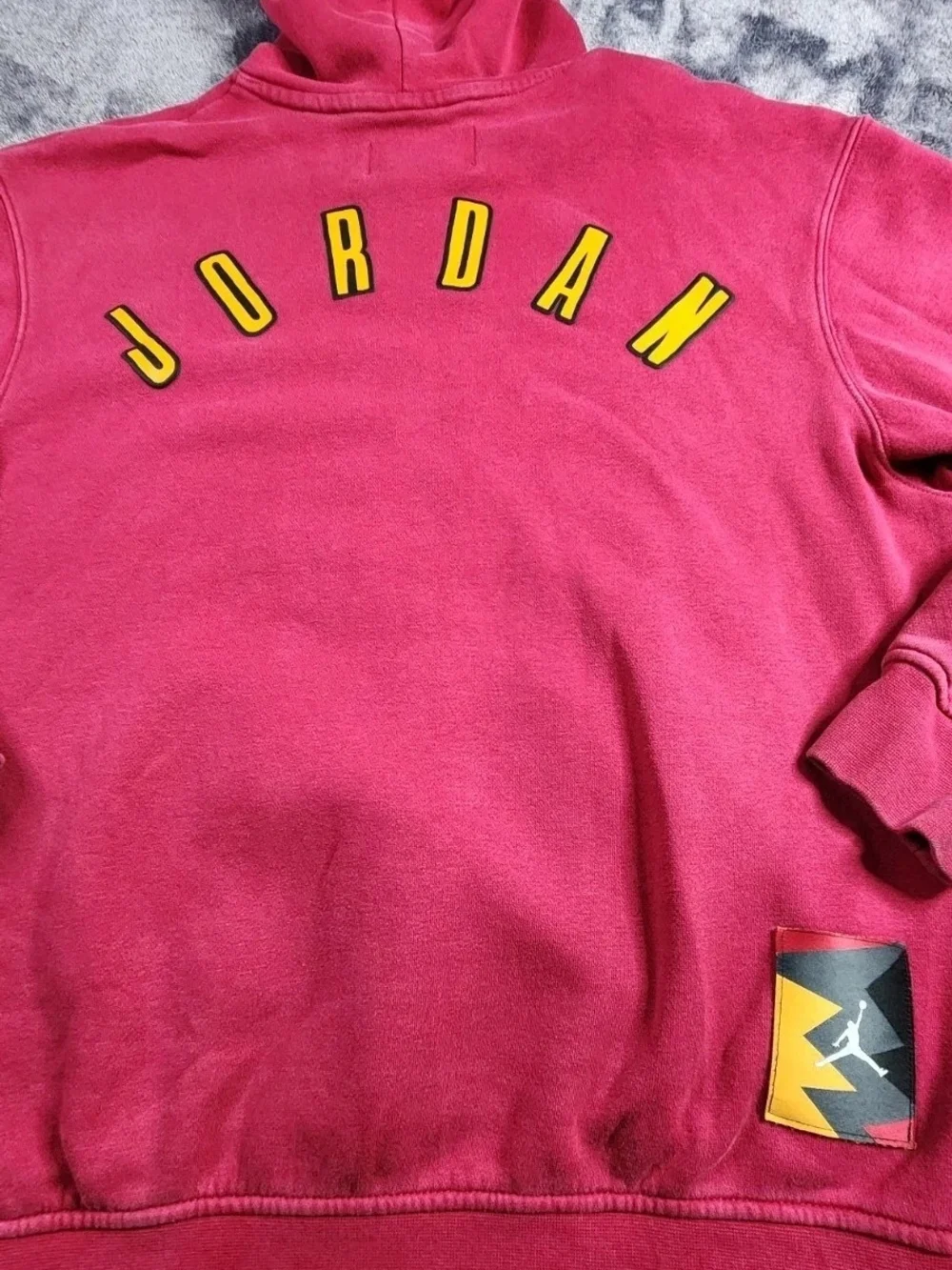 Jordan Hoodie Mens Small Red Pullover Sweatshirt Lightning Bolt Graphic Jumpman